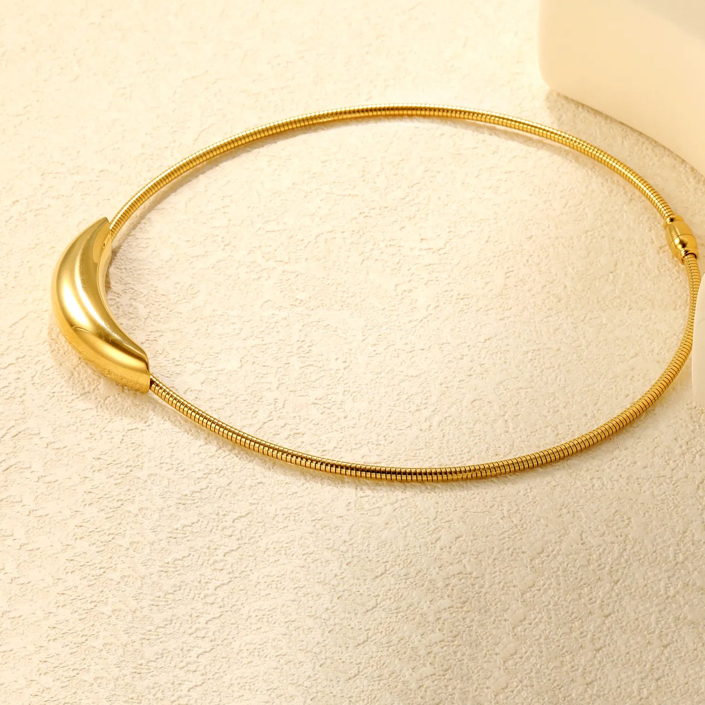 ✨ Wholesale 12x55mm Hollow Arc Snake Chain 40cm | 3.0 Spring Steel/Gold