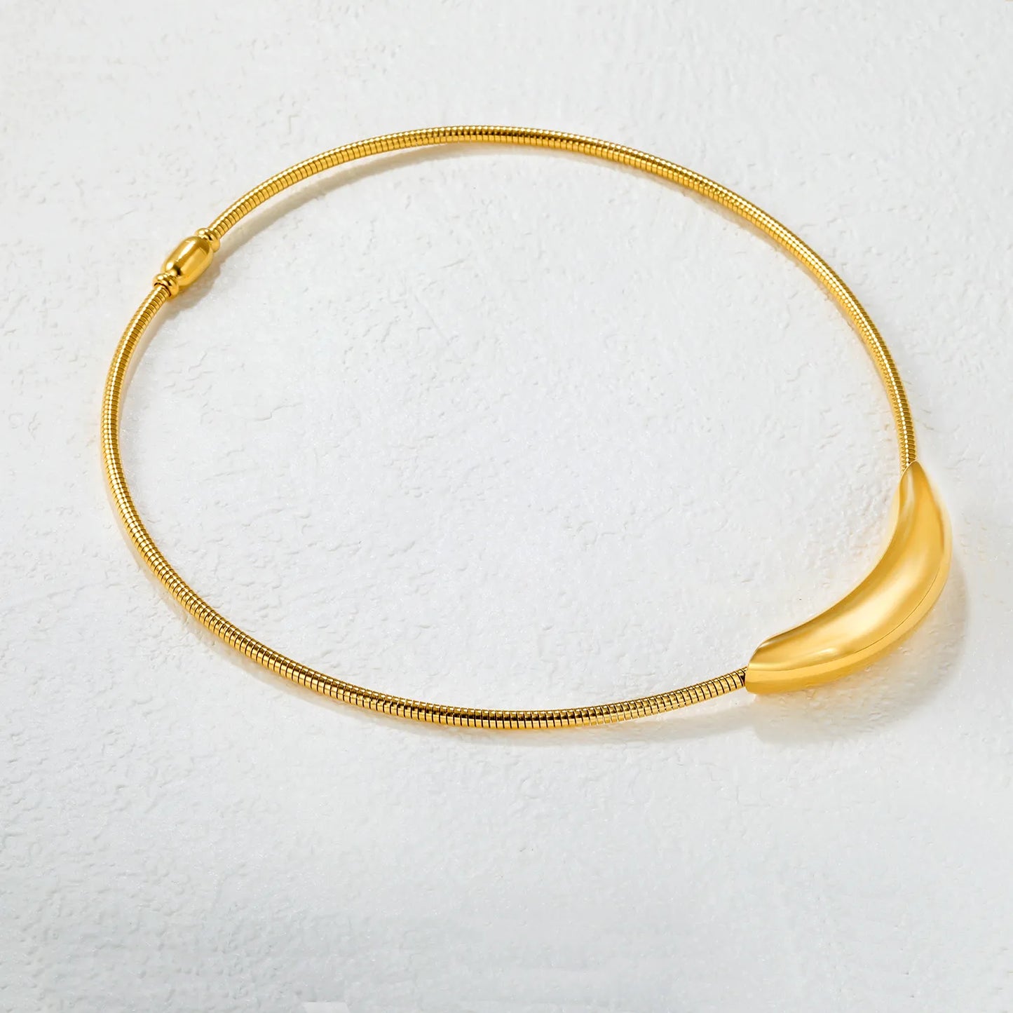 ✨ Wholesale 12x55mm Hollow Arc Snake Chain 40cm | 3.0 Spring Steel/Gold