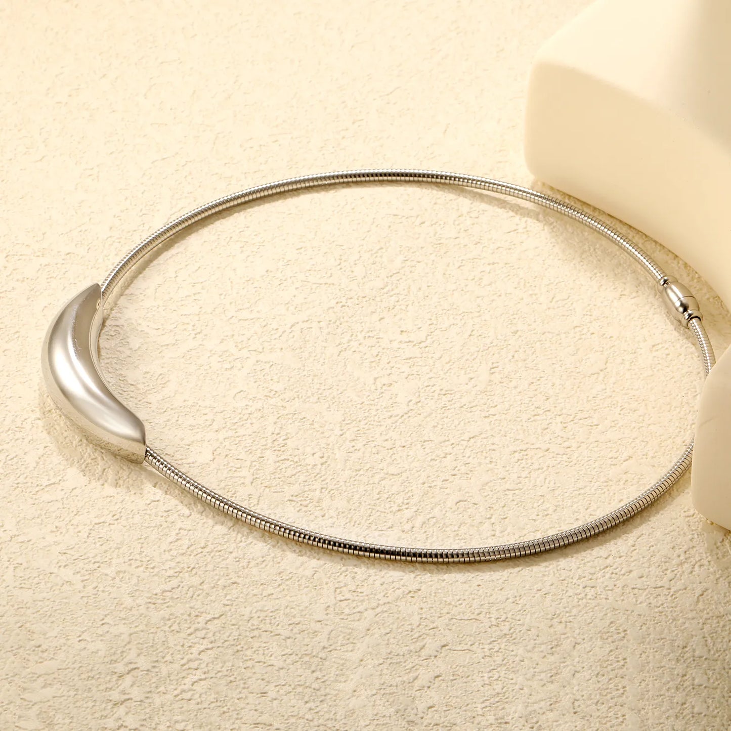✨ Wholesale 12x55mm Hollow Arc Snake Chain 40cm | 3.0 Spring Steel/Gold