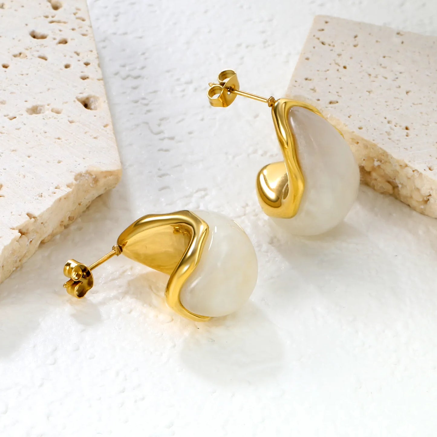 ✨ Wholesale Gold Teardrop Resin Studs 15.2x23.5mm | White/Amber Resin | Stainless Steel Hypoallergenic