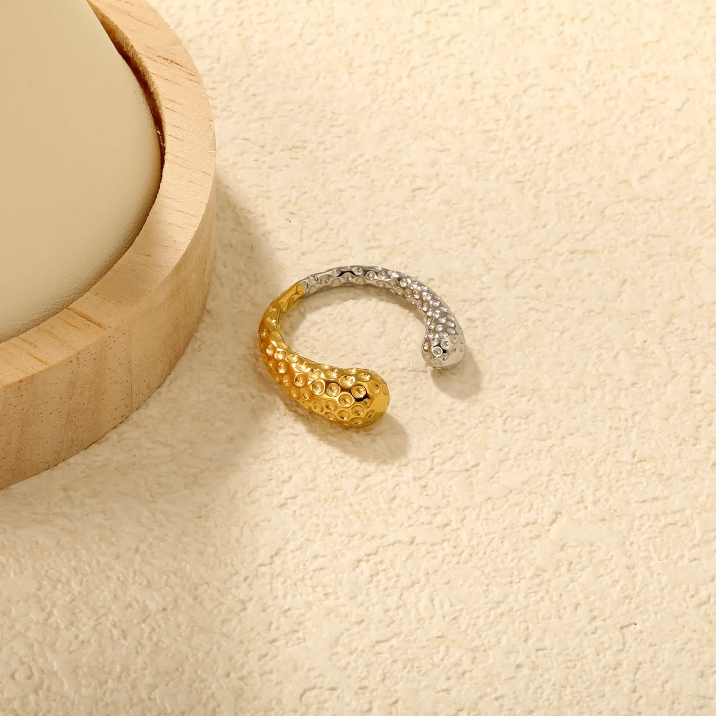💧 Wholesale 7mm Hammered Teardrop Ring | Intergold Open Band Stainless Steel