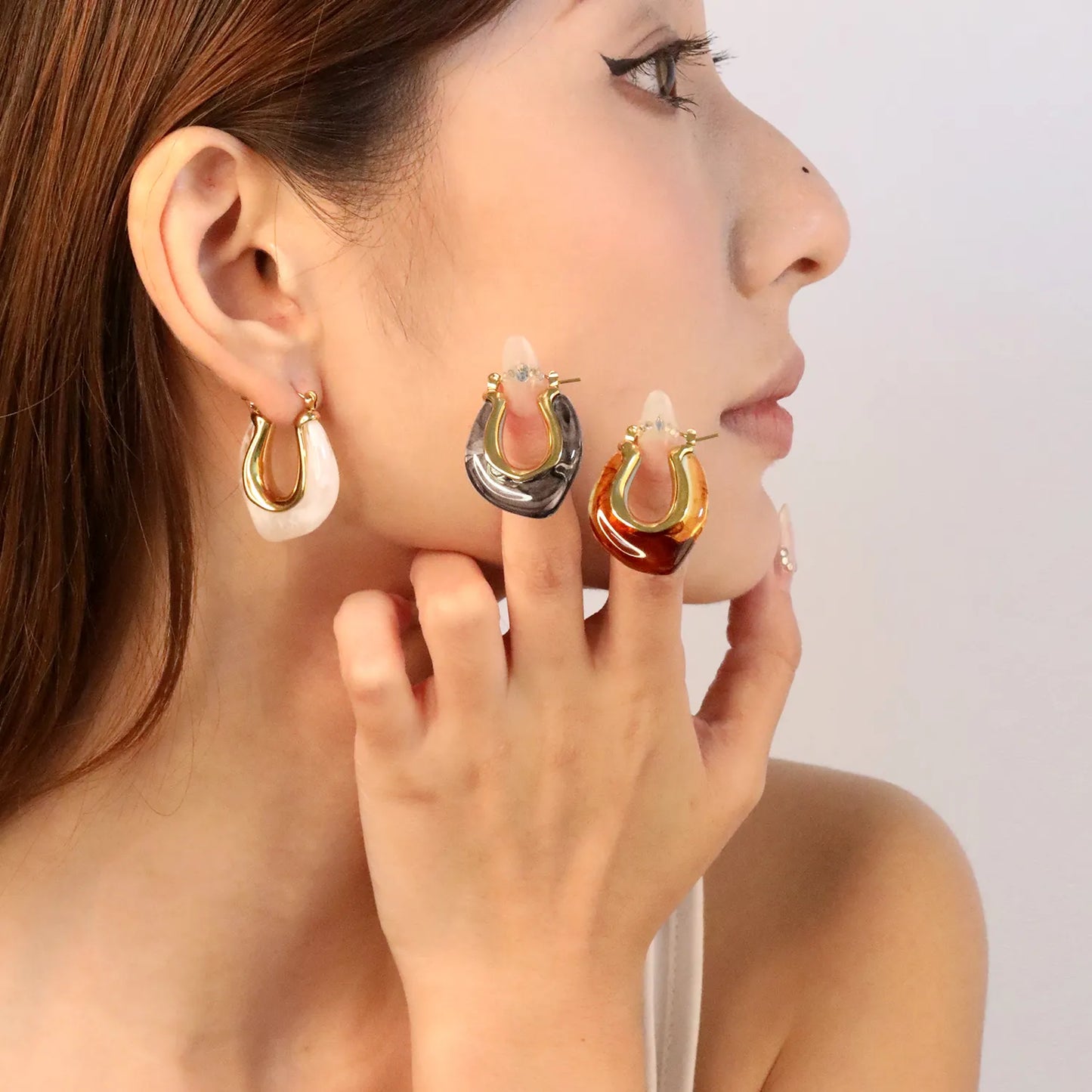 ✨Wholesale Gold Resin Ear Cuffs: 24x27.2mm U-Shape White/Smoky/Amber Resin Inlays | Stainless Steel No-Piercing Boho Jewelry Bulk