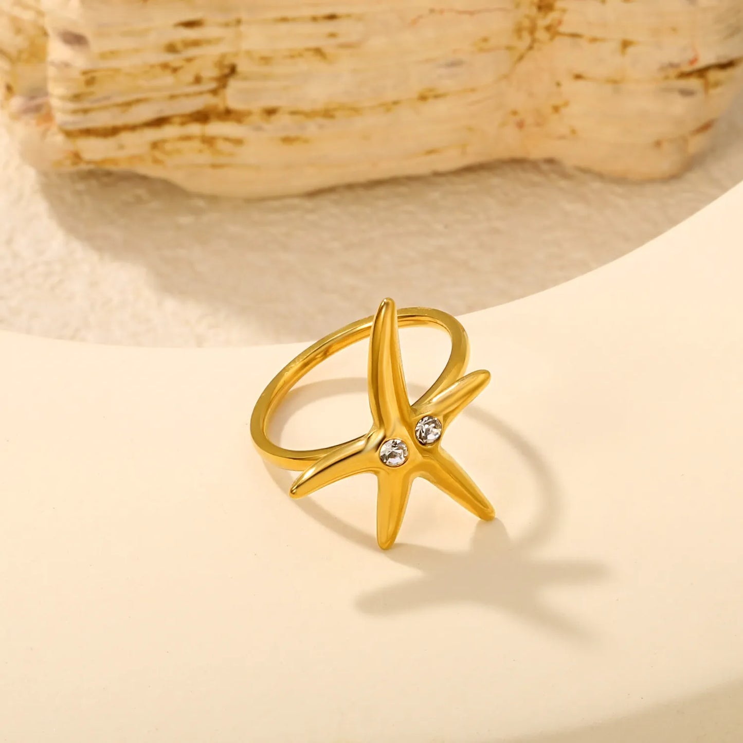 Crystal‑Inlaid Starfish Statement Ring for Wholesale | 18K Gold Plated Stainless Steel | MOQ 12