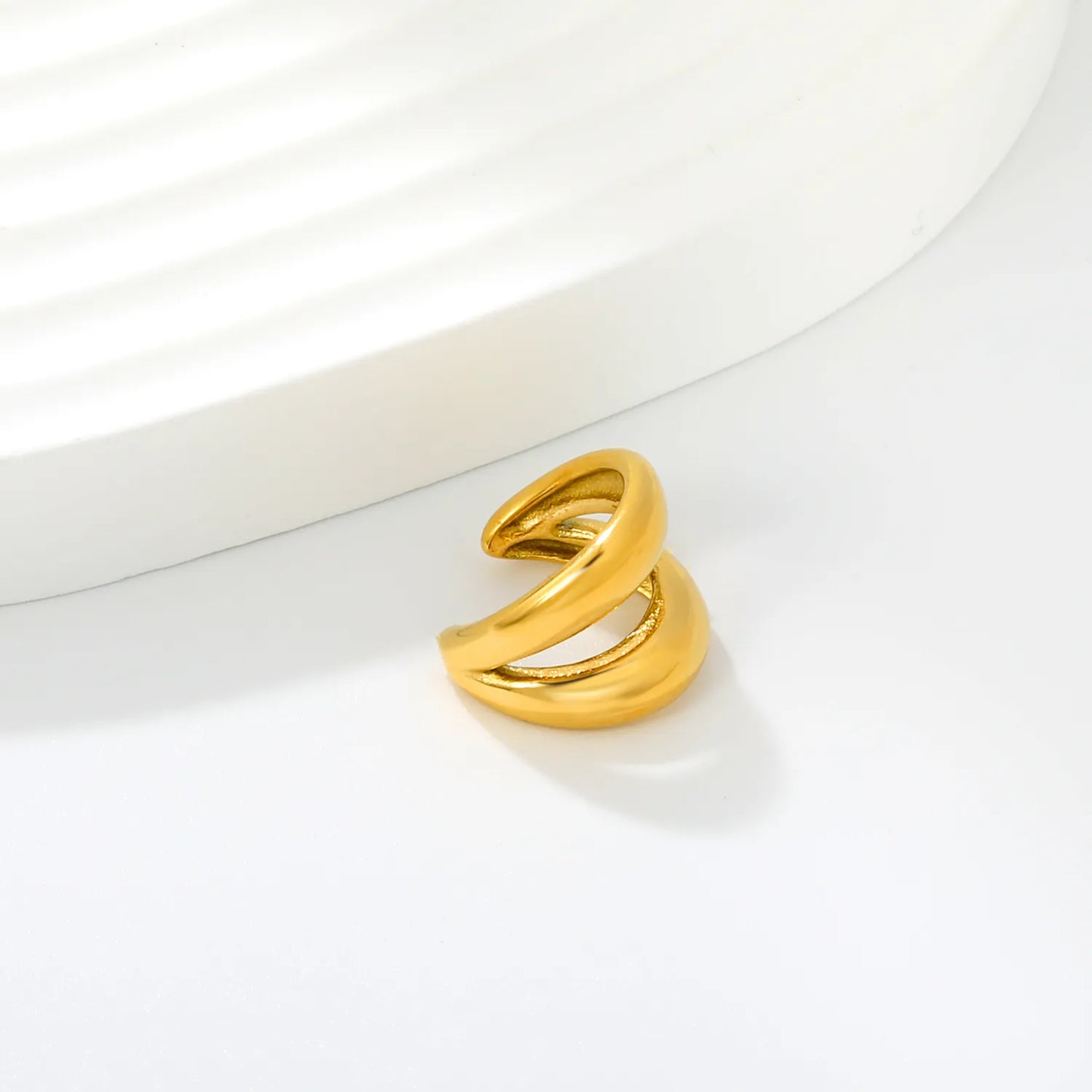Double Curved Band Non-Piercing Ear Cuff | 2 Colors | Wholesale MOQ 12