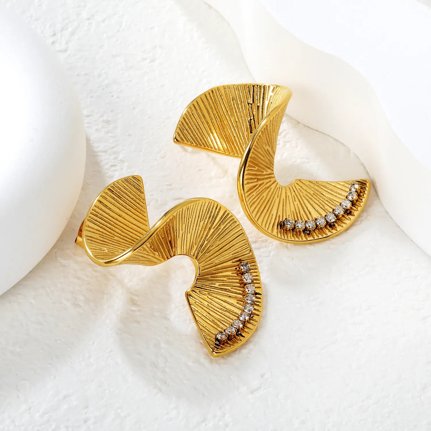 Wholesale Textured Spiral Crystal Stud Earrings | 18K Gold Plated | MOQ 12