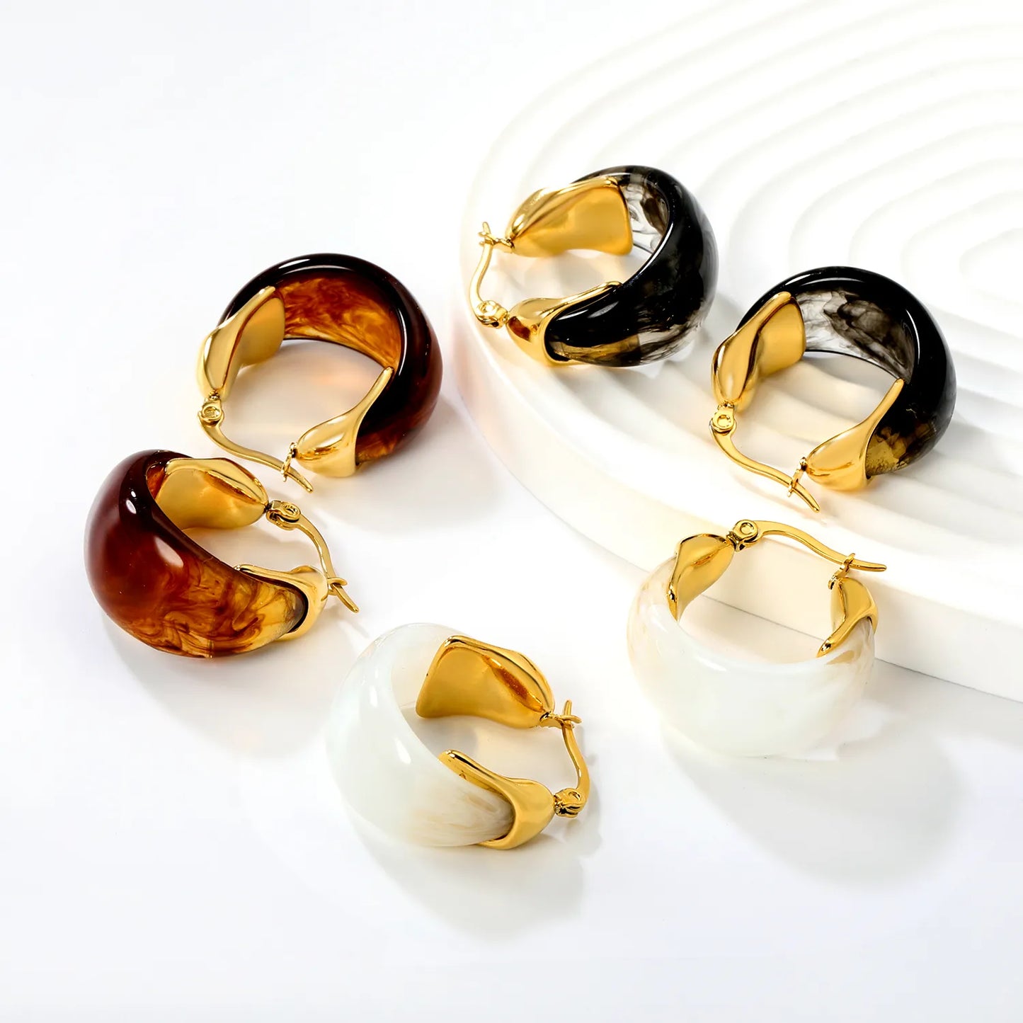 Wholesale Bulk Order Resin Hoop Earrings White Black Amber with Gold Accents – 18K Gold Plated Statement Earrings | MOQ 12