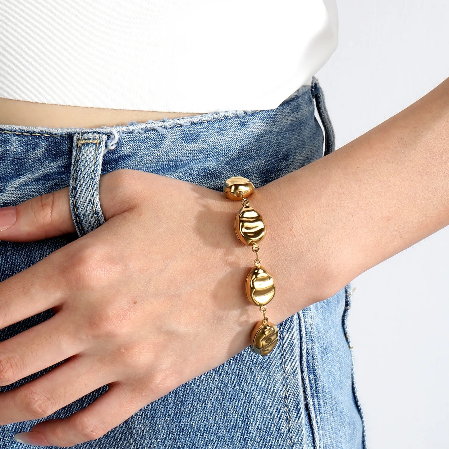 Adjustable 18K Gold Plated Stainless Steel Ribbed Irregular Oval Bead Link Bracelet | Wholesale MOQ 12