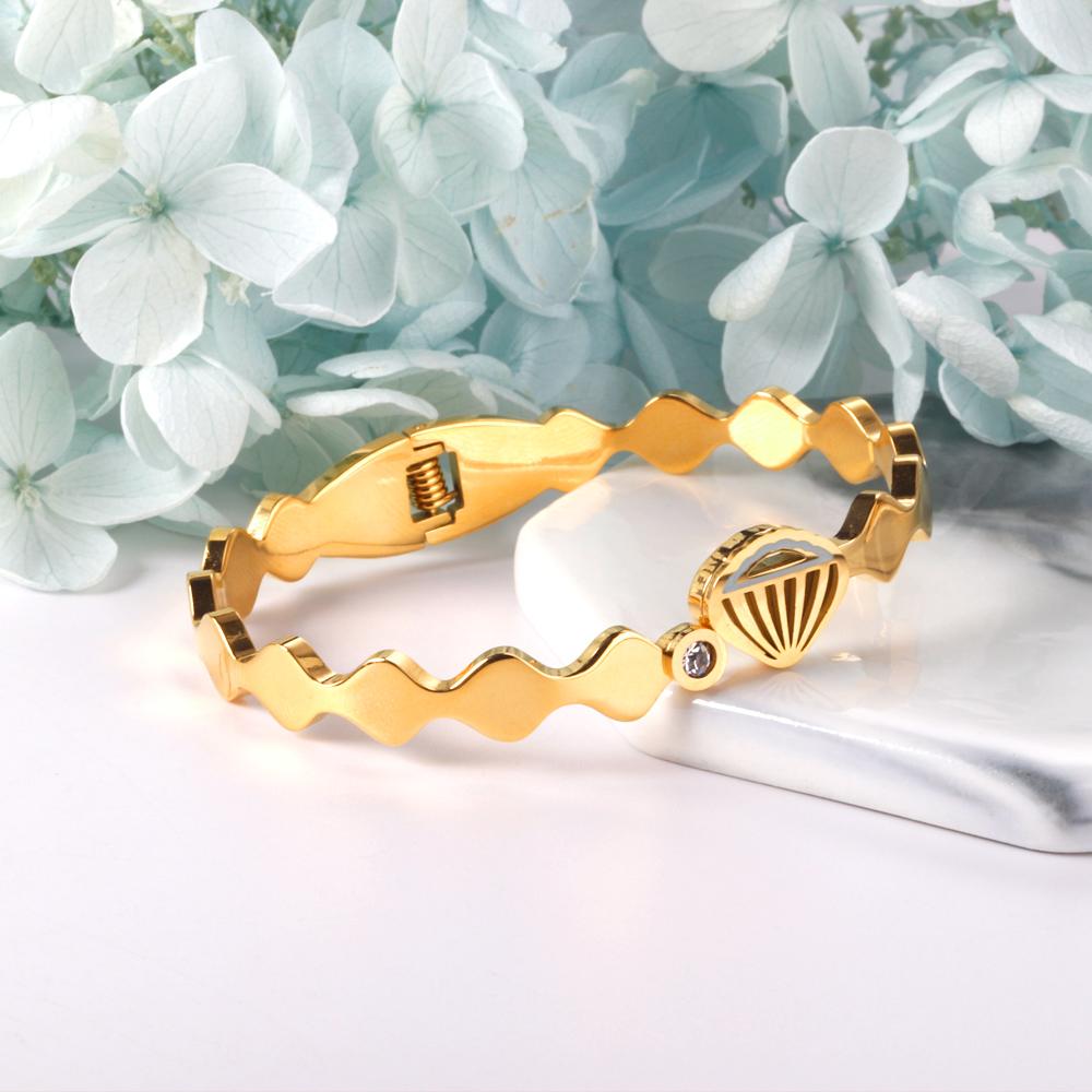 Stainless Steel Bangles On Hand Mental Bracelets For Women Shell Printed Rhinestone Bangles Customize Bangles Gifts