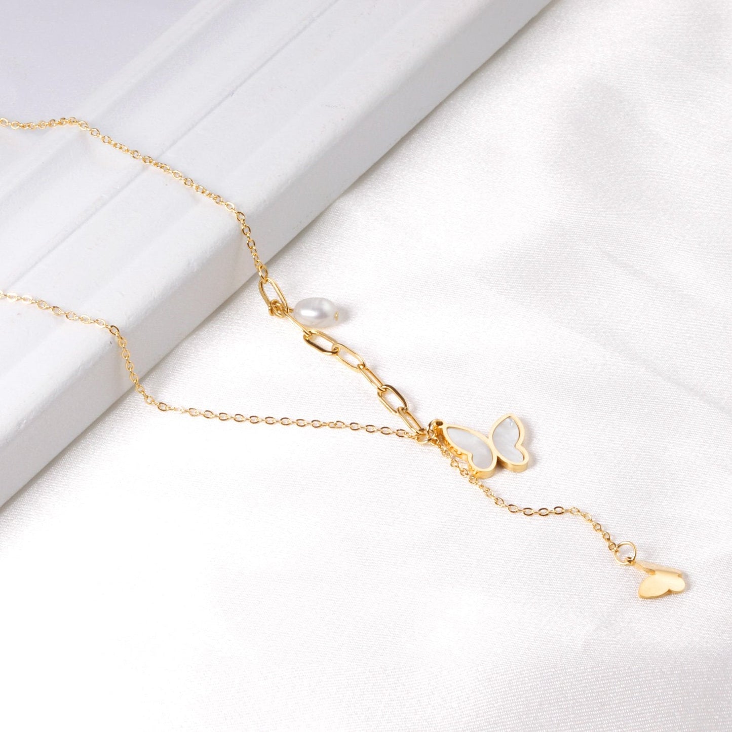 ASON Shell Butterfly Pendant Necklace with Imitation Pearl Stainless Steel Chain for Women Fashion Jewelry Accessories