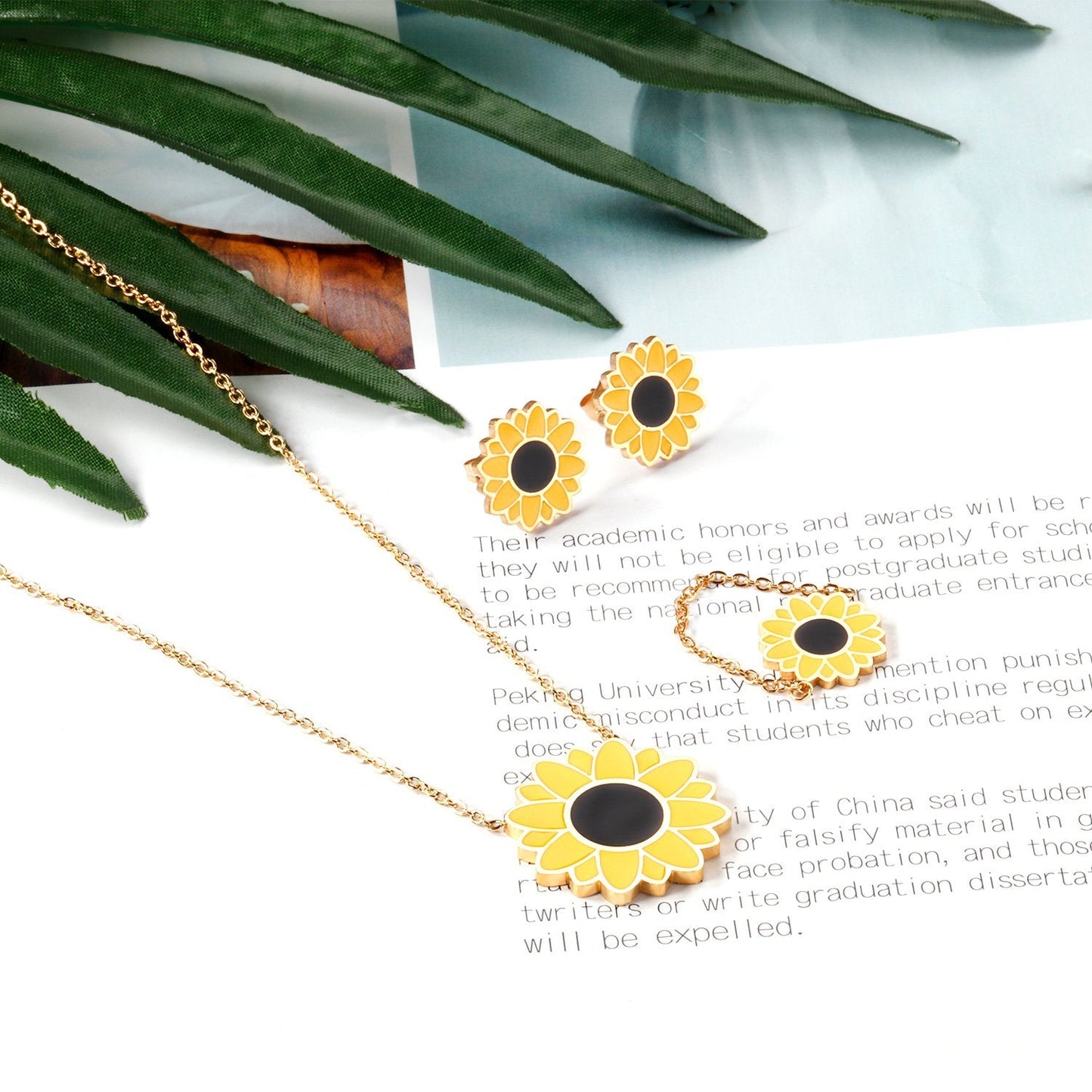 Stainless Steel Flower Pendant Necklace Earring Sets Fashion Women Rings Accessories Gold Color Chains Necklace