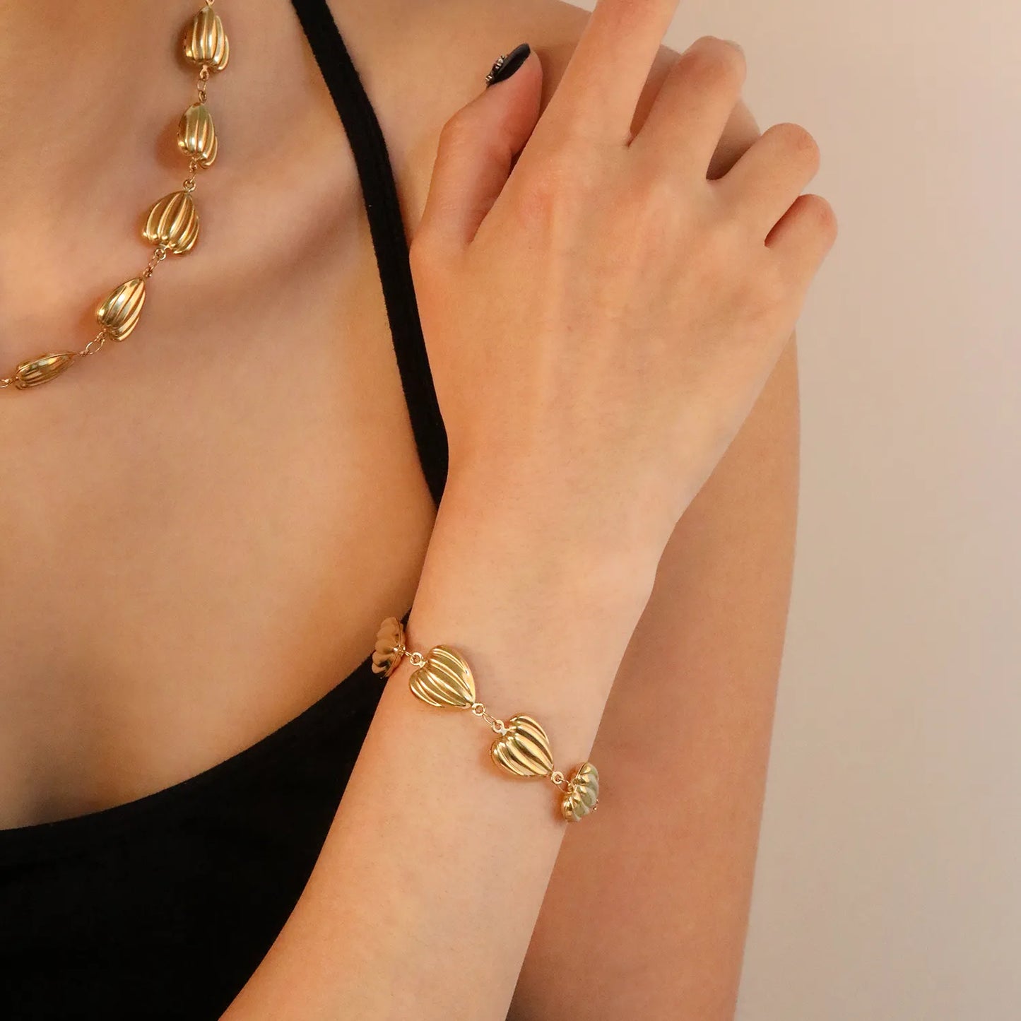 ✨💖Wholesale 7 Hollow Heart Bracelet | 15x14mm Gold Chain 18+3cm