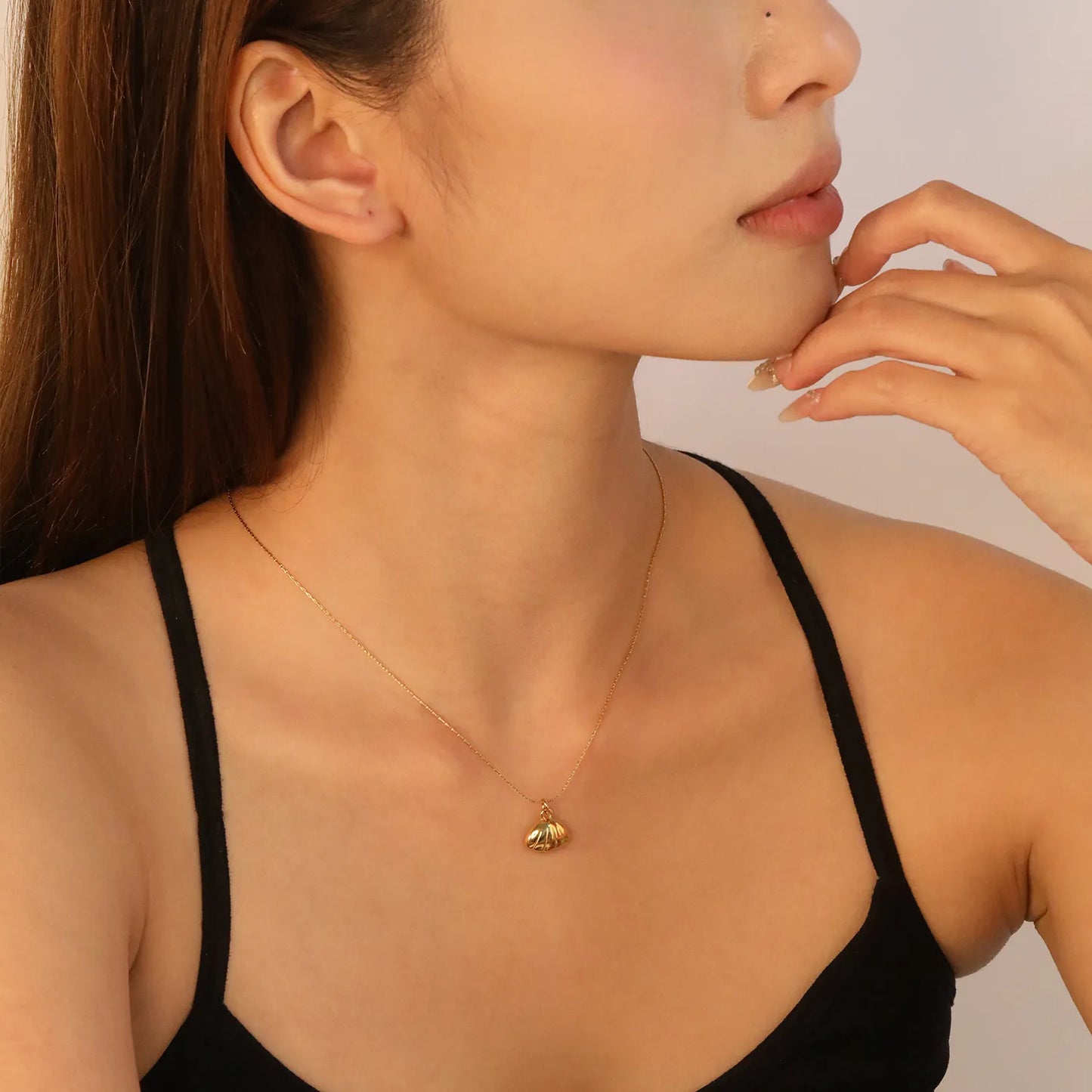 ✨ Wholesale Gold Shell Pendant Necklace | 13x10mm | Beach Jewelry