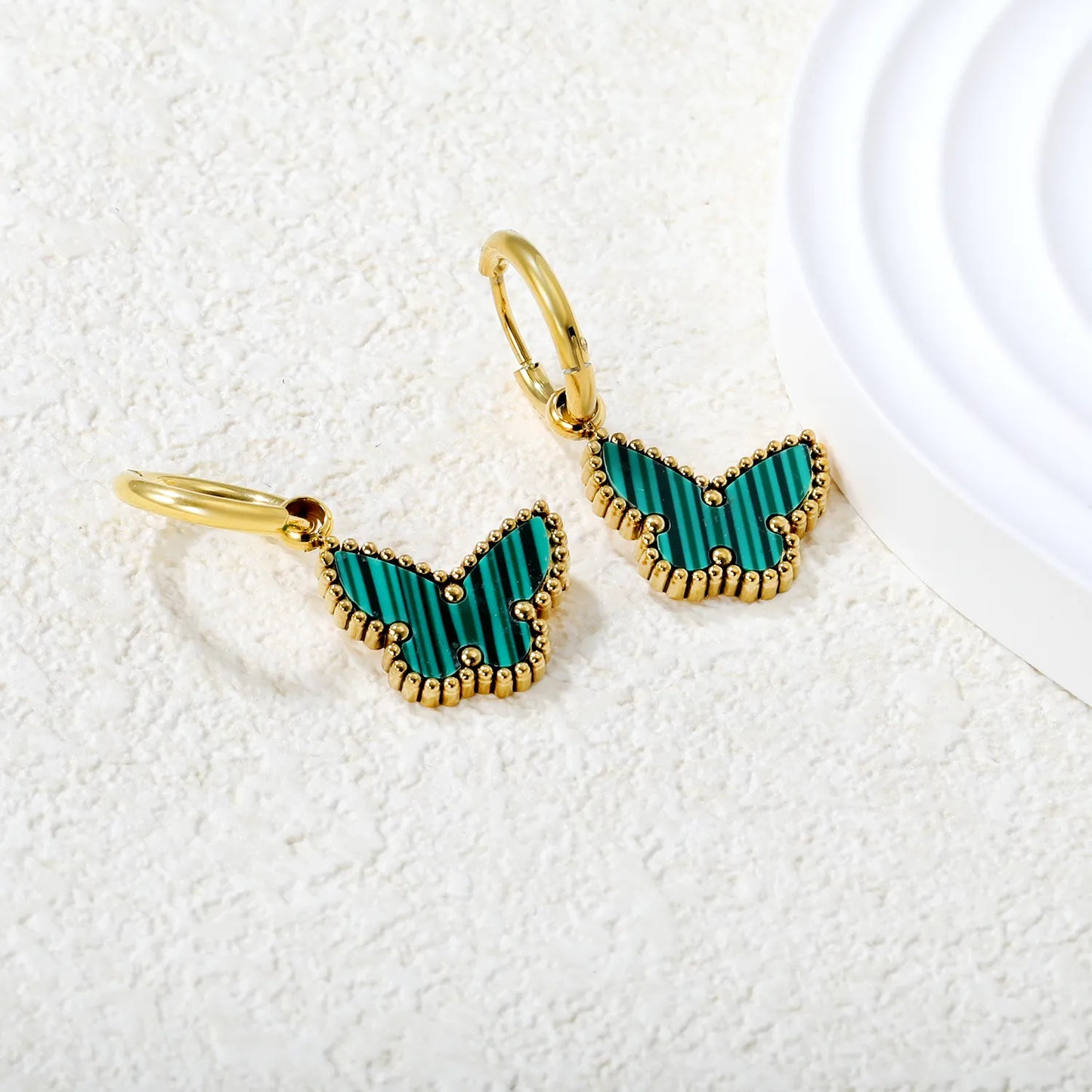 ✨🦋 Wholesale Gold Butterfly Ear Cuffs | Shell/Acrylic Designs