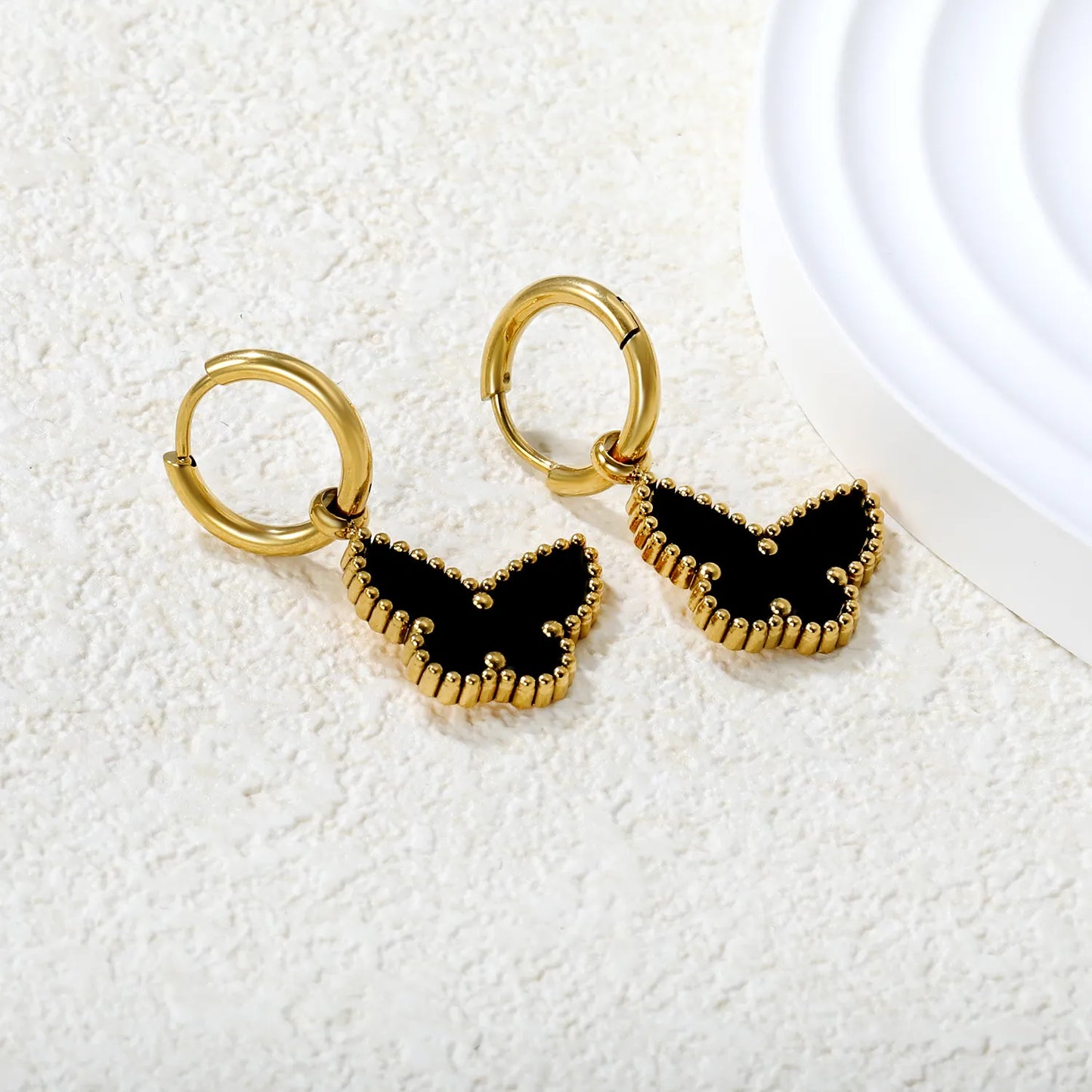 ✨🦋 Wholesale Gold Butterfly Ear Cuffs | Shell/Acrylic Designs