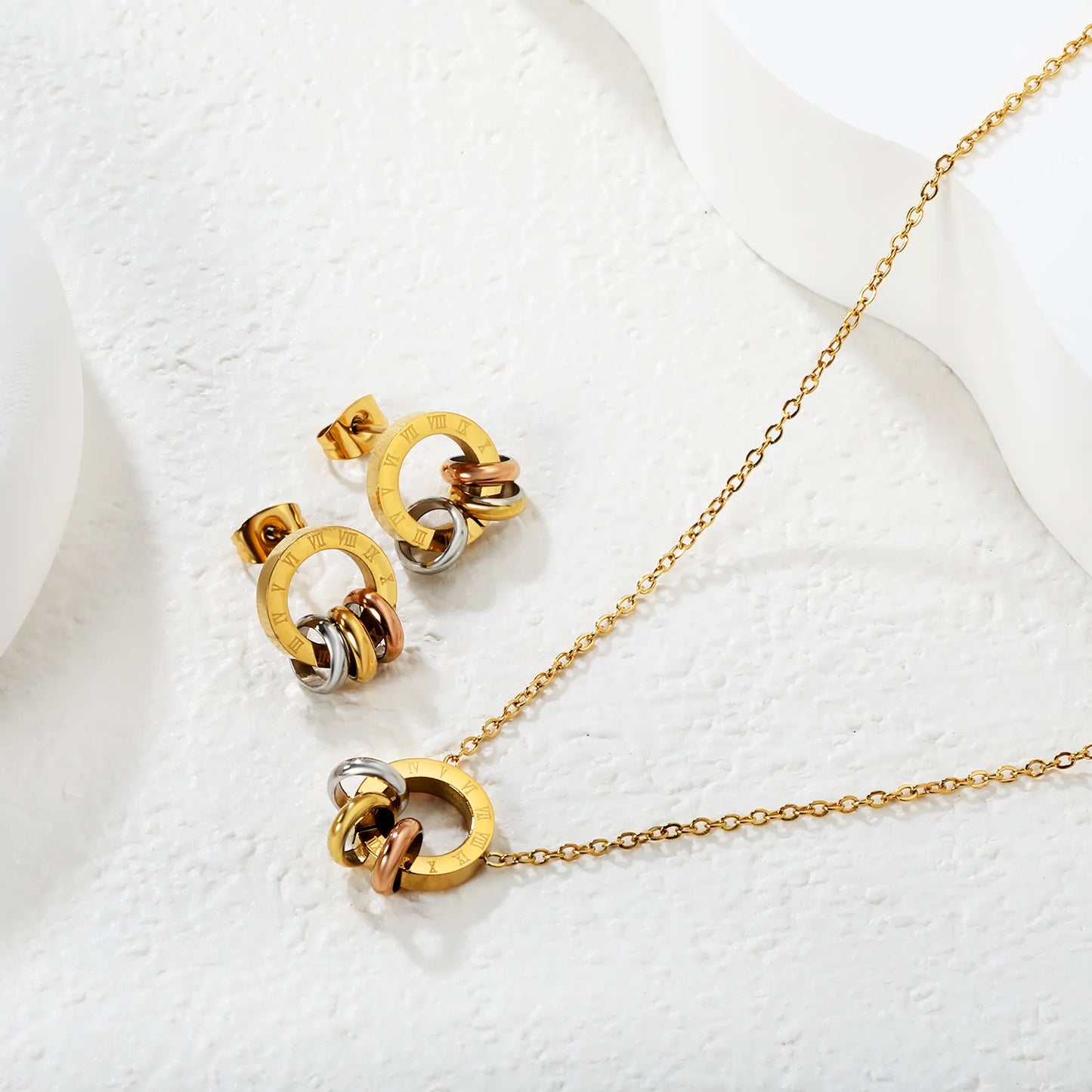 Wholesale Triple Ring Jewelry Set | Mixed Metal Circle Design | 12x12mm Earrings & Pendant | Adjustable 40+5cm Chain