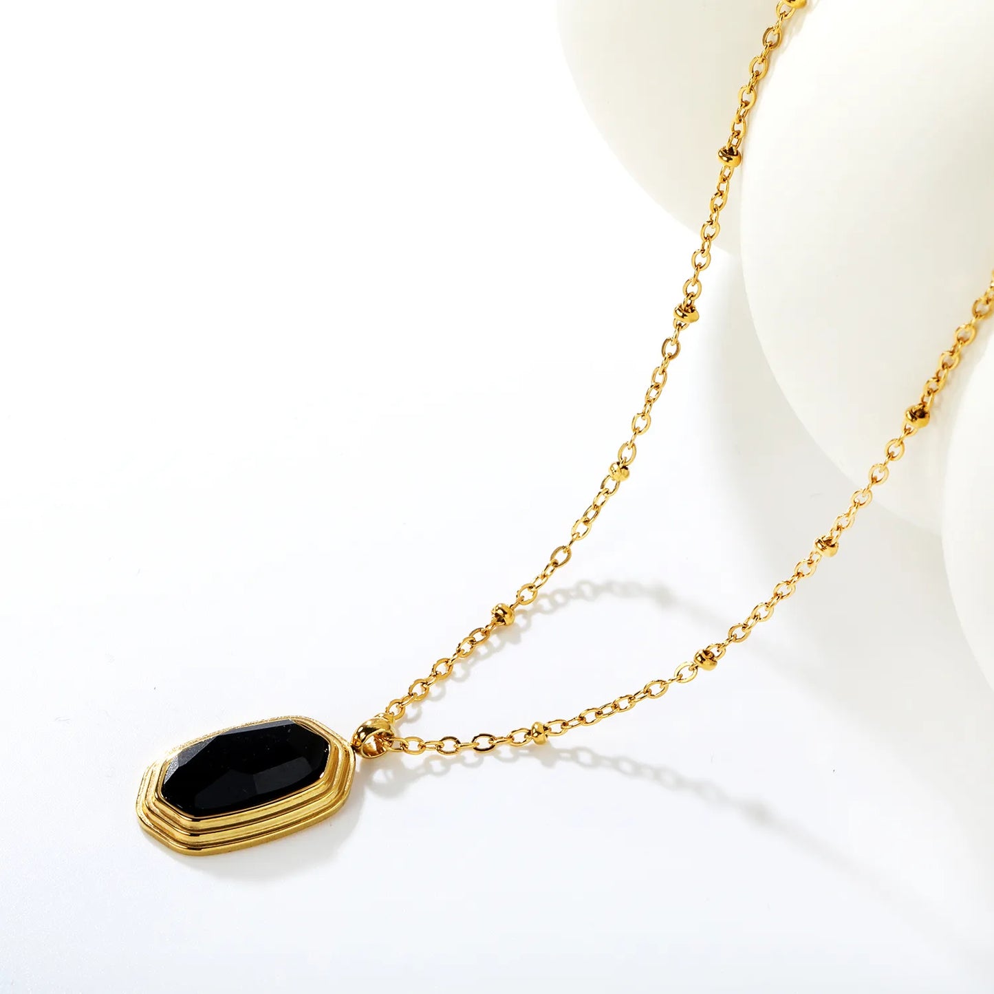 ✨ Wholesale 18k gold plated 12.6x19mm Black Zircon Hexagon Pendant Necklace | Gold Stainless Steel Chain 40+5cm