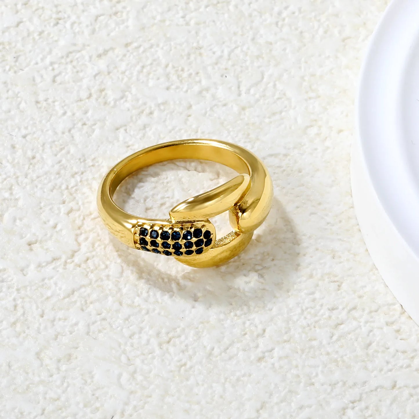 ✨ Wholesale 11mm Gold Chain Ring | Emerald/Diamond/Sapphire