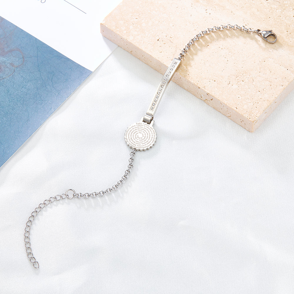 Long Stick a Card Accessories With Diamond Bracelet