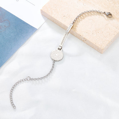 Long Stick a Card Accessories With Diamond Bracelet