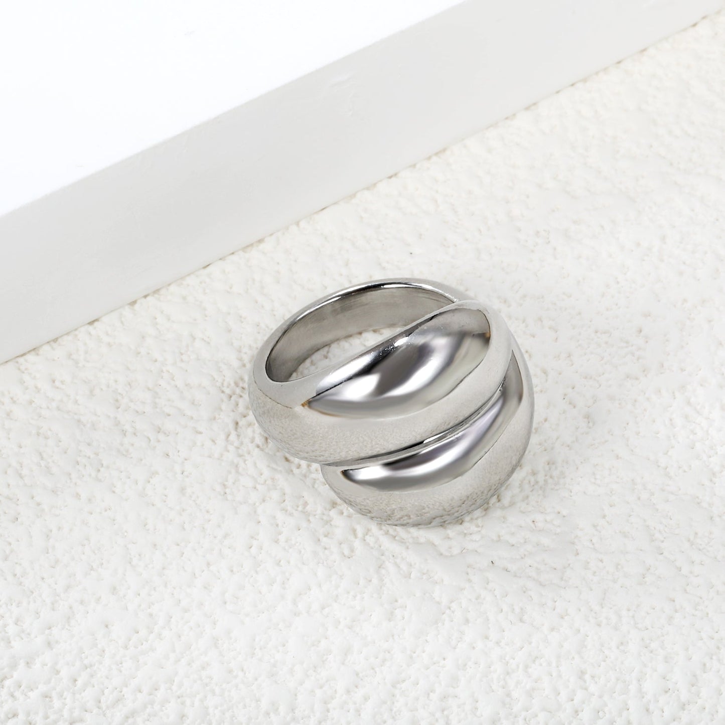 Wholesale 18k gold stainless steel exaggerated ring light luxury stainless steel rings wholesale ring