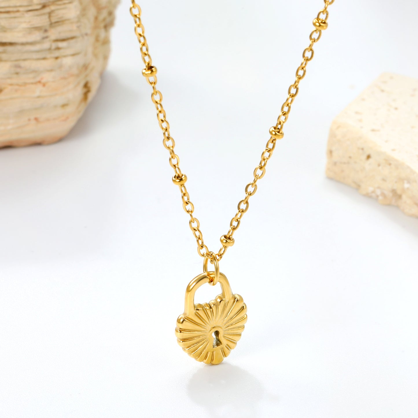 42+5cm 18K Gold Jewelry Stainless Steel Necklace Plated 11.9*12.6mm Heart Pendant on Irregular