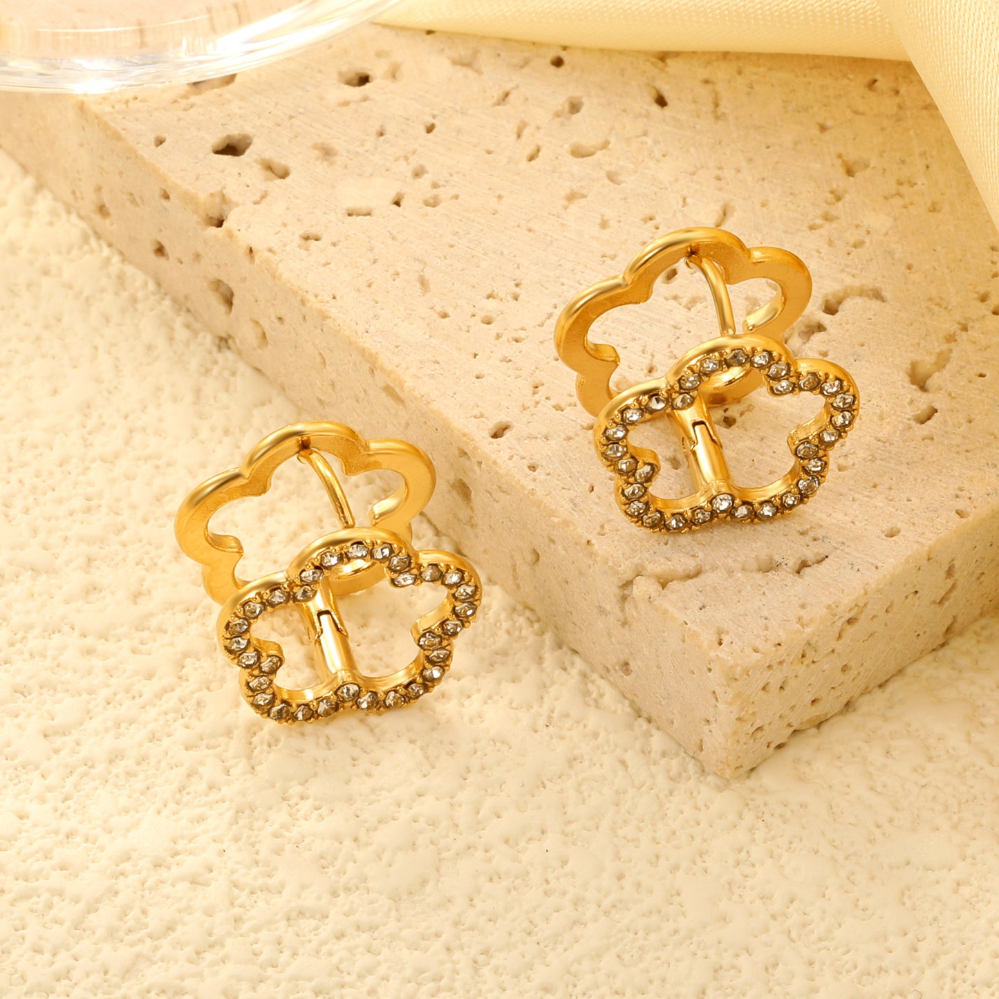 14.8*14.5mm18K Gold Hollow Earring for Women Stainless Steel Tarnish Free Waterproof Jewellery