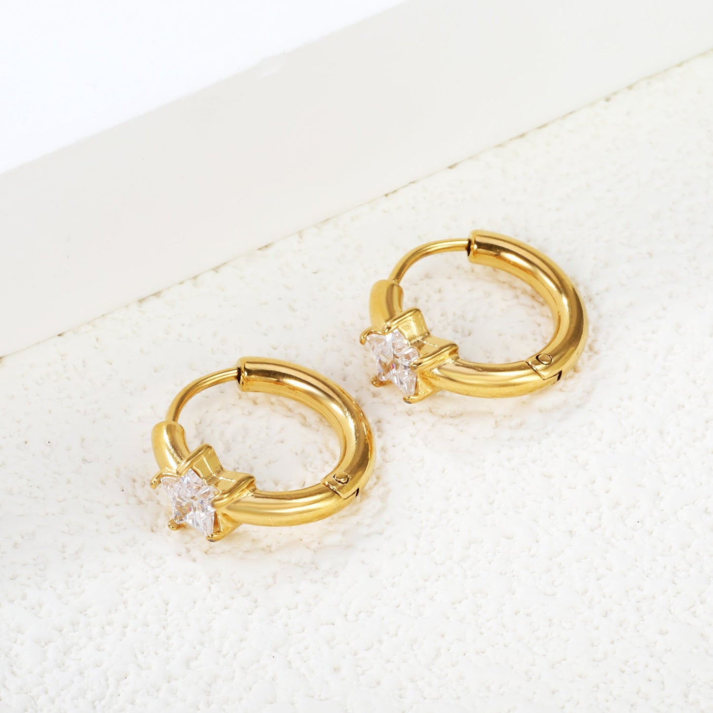 6.5mm star-shaped three-pronged white zirconium ear clips 2.5*inner diameter 11mm steel color gold color