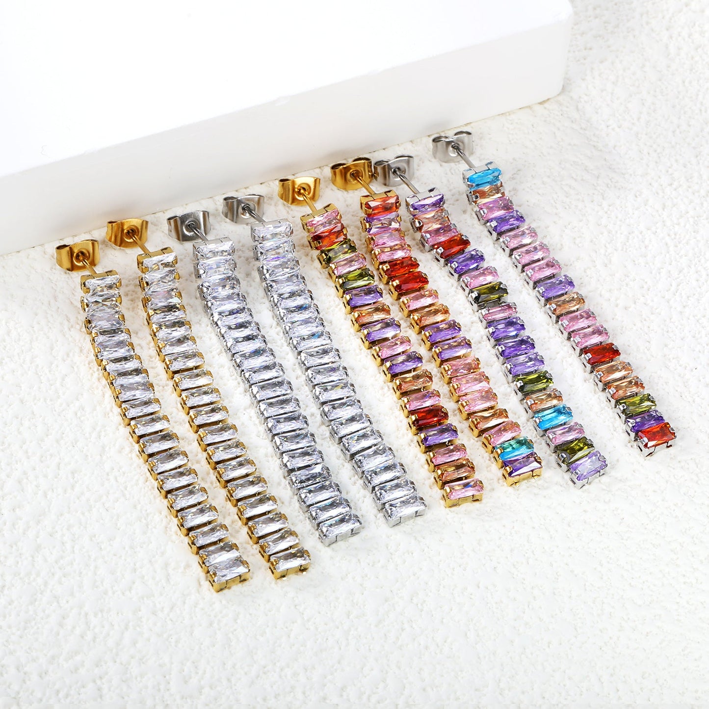 Earrings 5.83mm rectangle white/mixed color diamonds 5.5cm gold/steel color