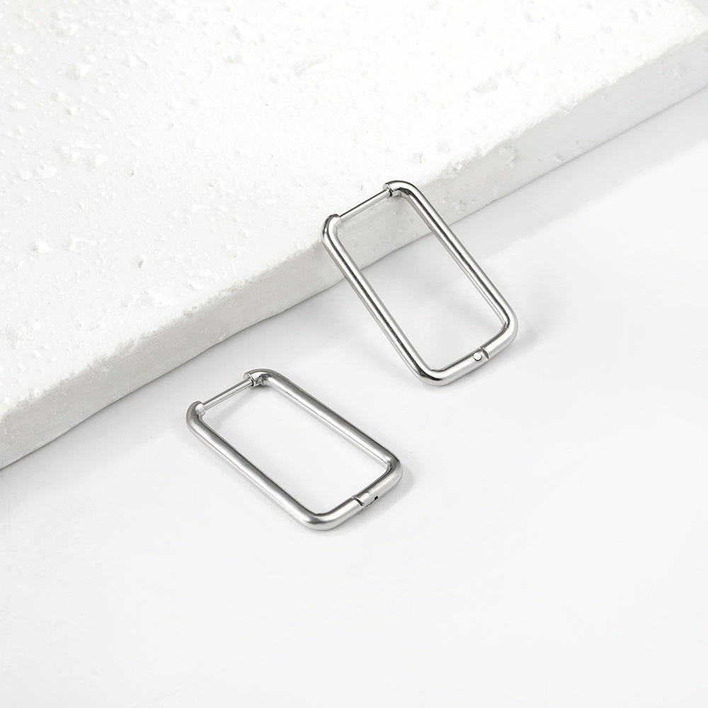 Rectangular ear buckle