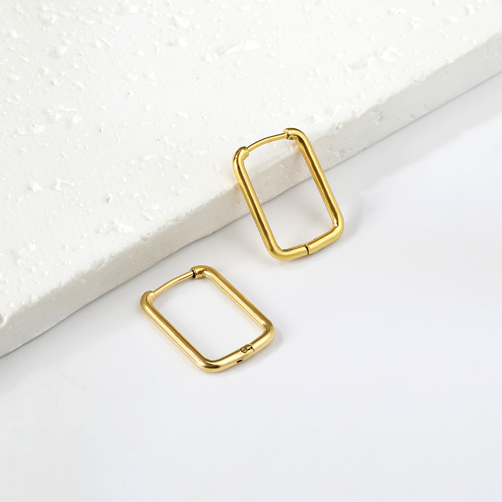 Rectangular ear buckle