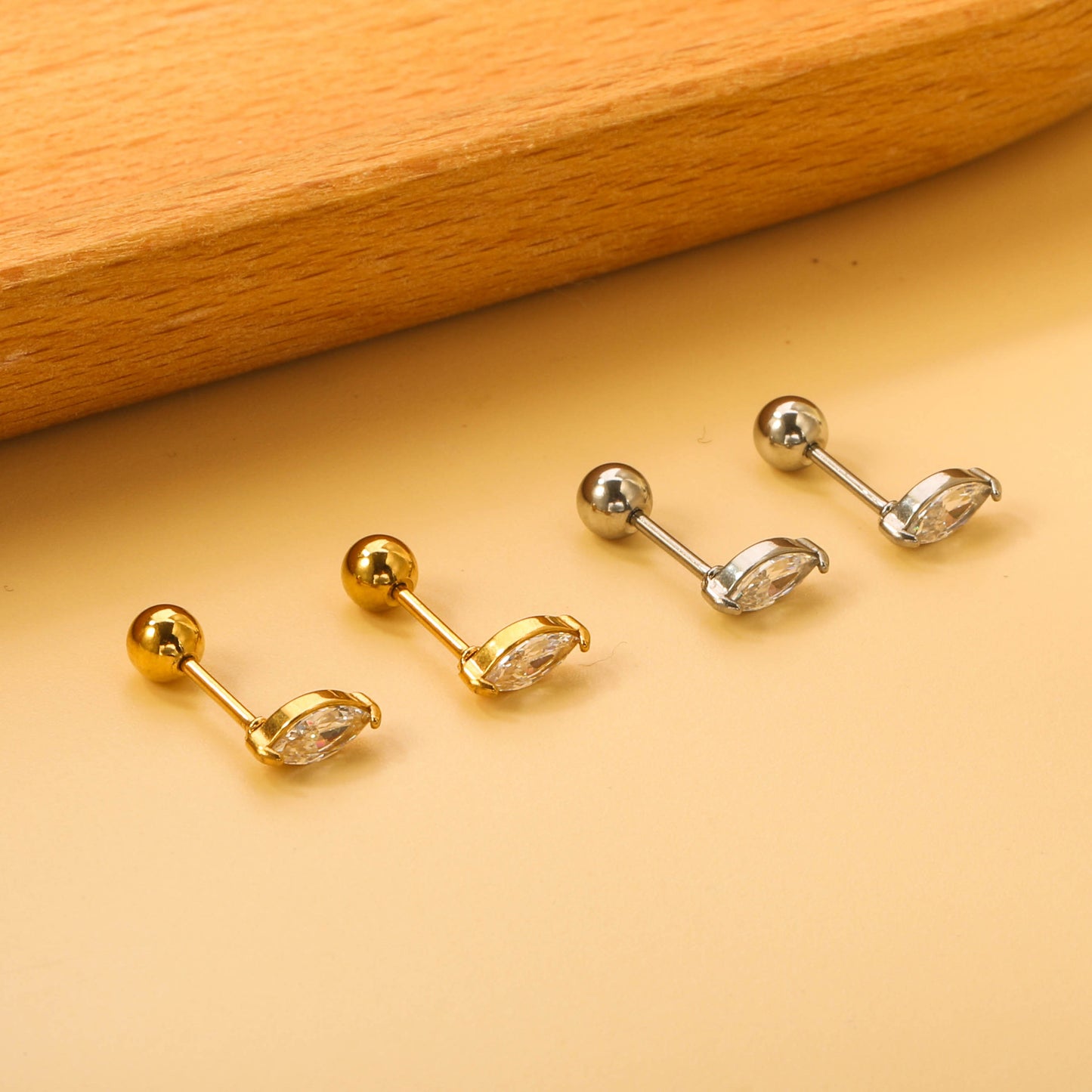 Steel Beads Screwback Horse Eye Earrings with White Diamonds 3.3*7.3mm