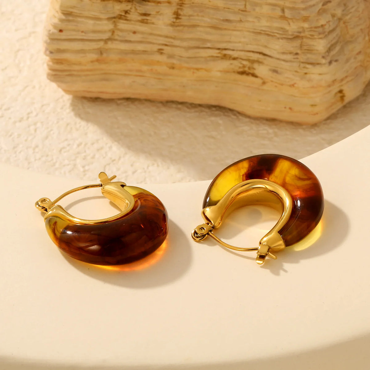 Tortoiseshell Resin U Shape Hoop Earrings | MOQ 12 | 18K Gold Plated Stainless Steel | Retro Earrings Wholesale MOQ 12