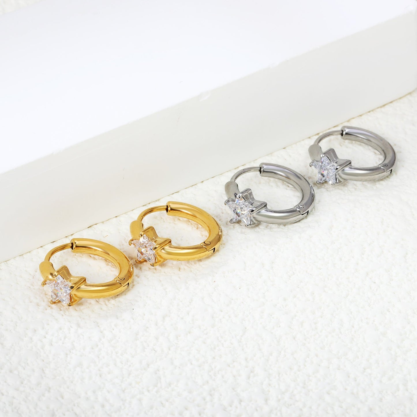 6.5mm star-shaped three-pronged white zirconium ear clips 2.5*inner diameter 11mm steel color gold color
