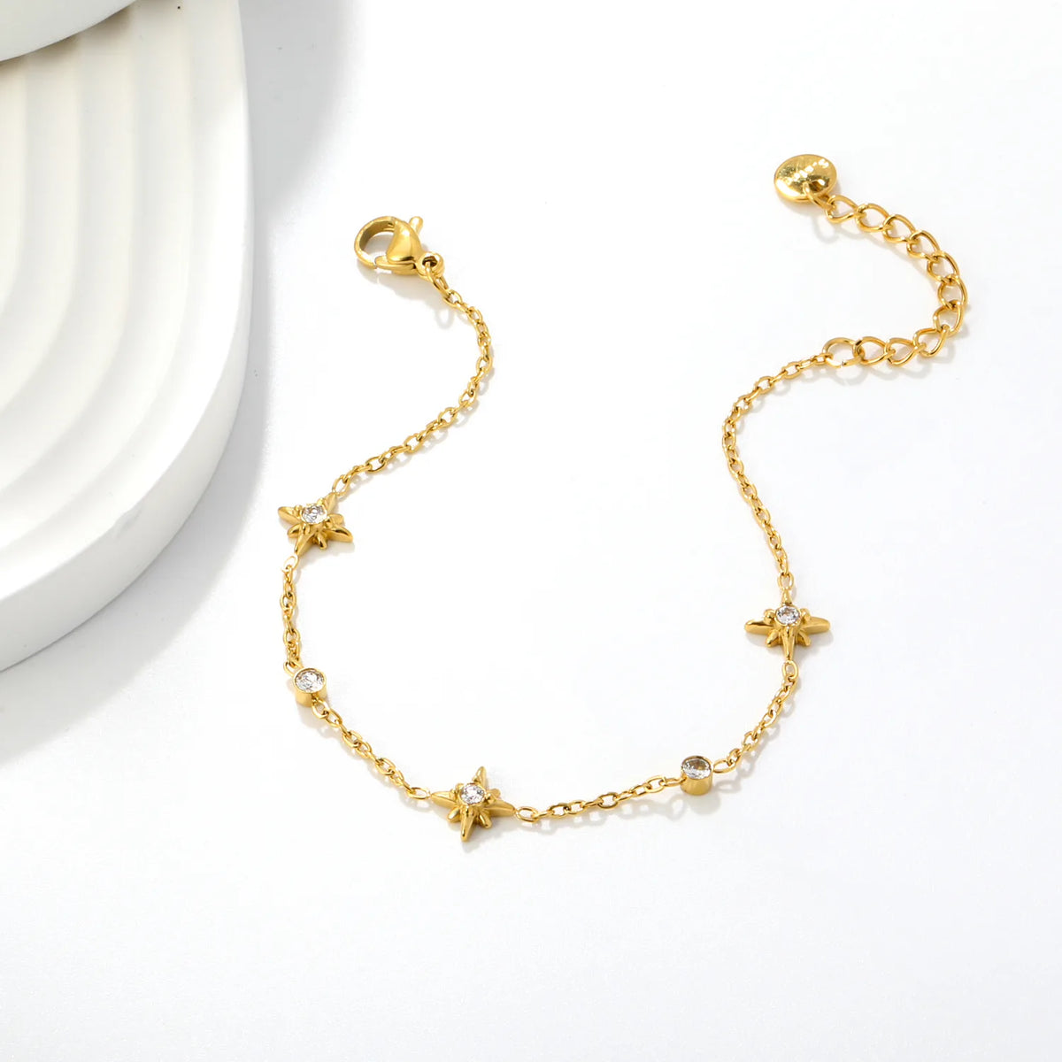 Radiant North 8mm Star Charm Zircon Bracelet Wholesale | 17+3cm Adjustable | 18K Gold Plated | MOQ 12 |
