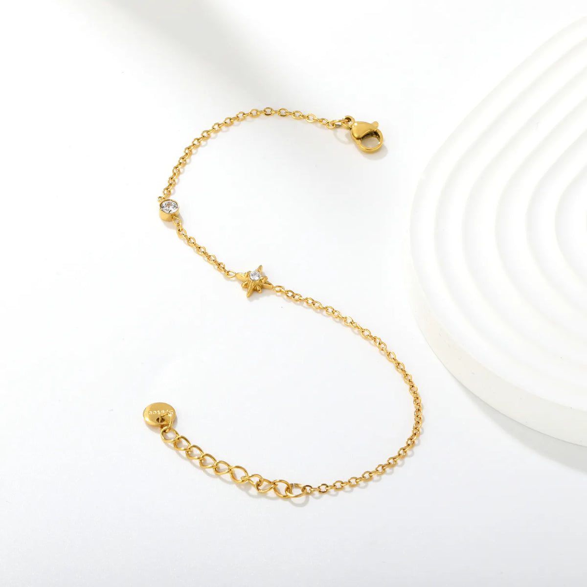 Chic Ethereal North Star Zircon Bracelet Wholesale | 18K Gold Plated | MOQ 12