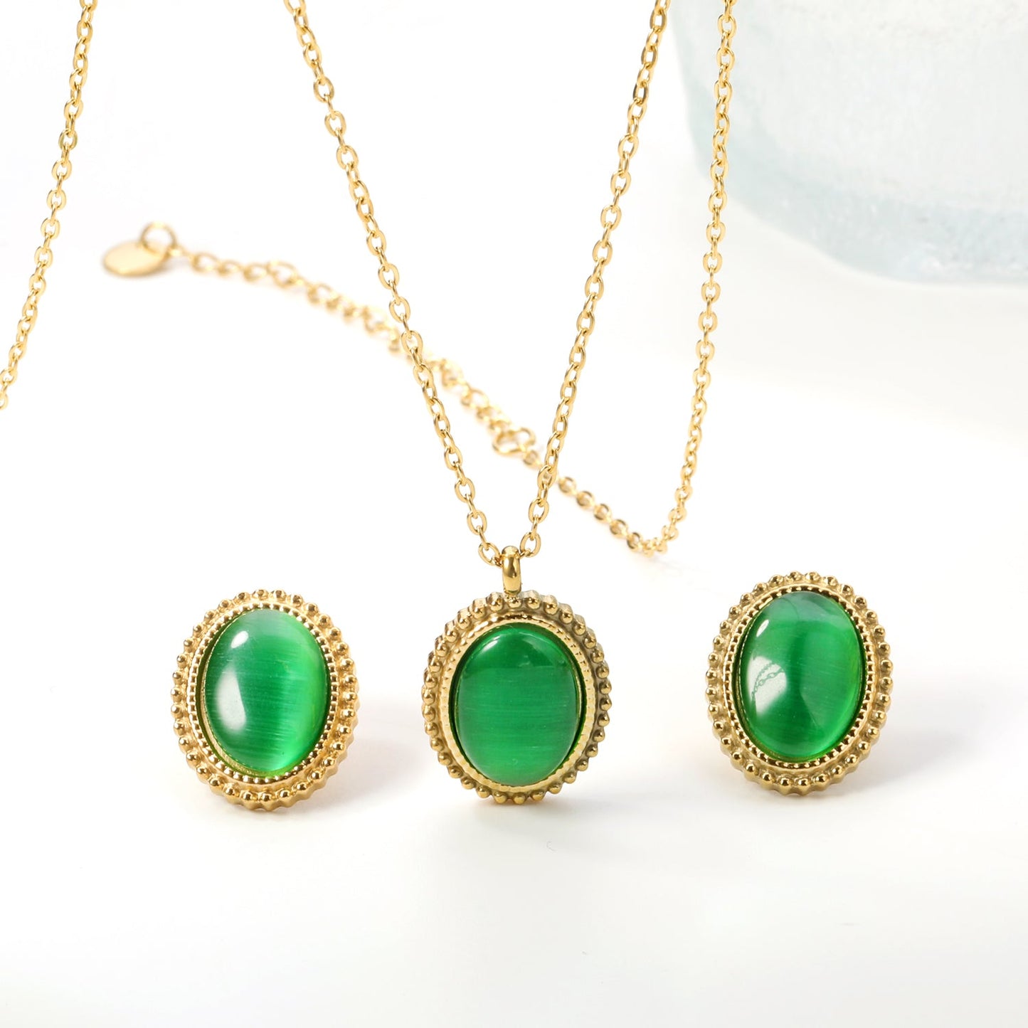 15.2*19.2mm Lace Oval with Green Cat's Eye Set