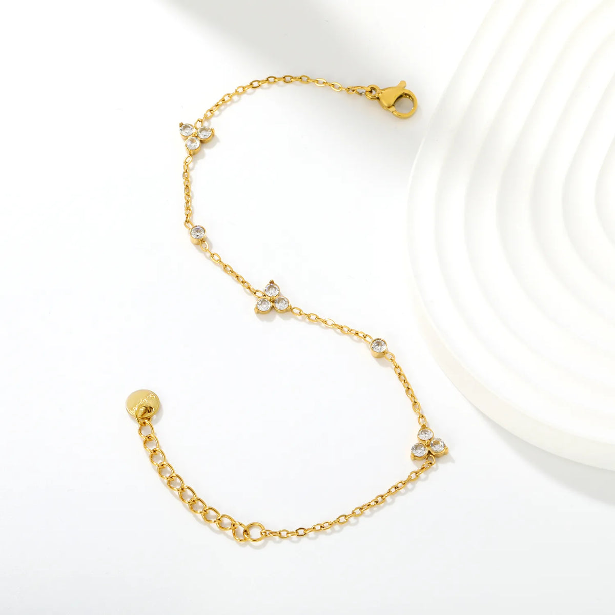 Wholesale Graceful Clover Cluster Zircon Bracelet | 18K Gold Plated Stainless Steel Jewelry MOQ 12