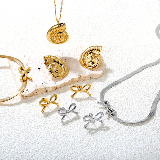 ✨🎀 18K Gold Bowknot Jewelry Set Wholesale (MOQ 12+) | Stainless Steel Necklace & Earrings 🌍 | Hypoallergenic Luxury Gift Set