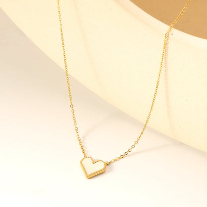 11.4*10.6mm Heart Shape Sticky White/Black/Red Acrylic Pendant 42+5cm+6mm Round Plaque Necklace Golden