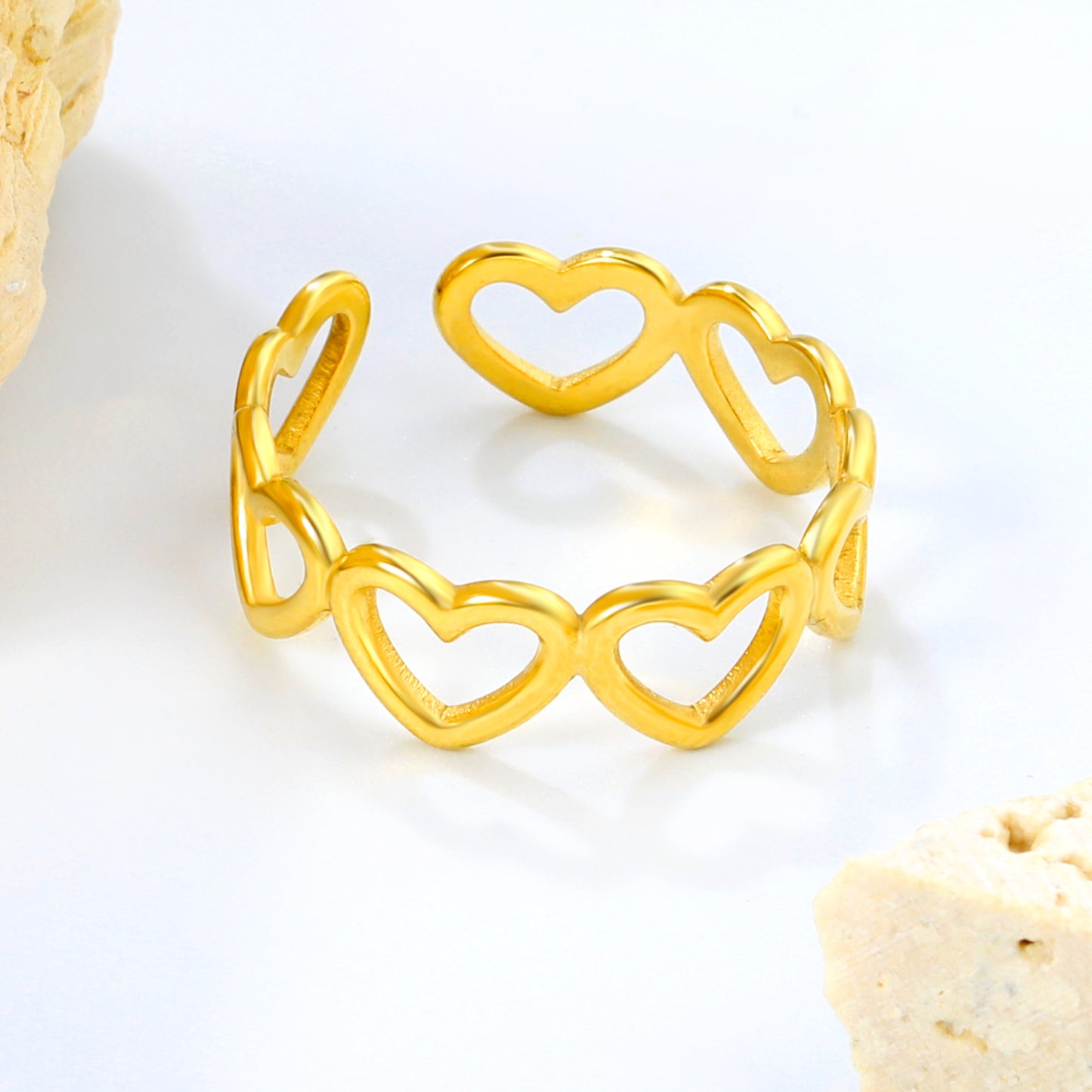6.4mm 18K Gold Plated Stainless Steel Ring Hollow Heart Shaped Finger
