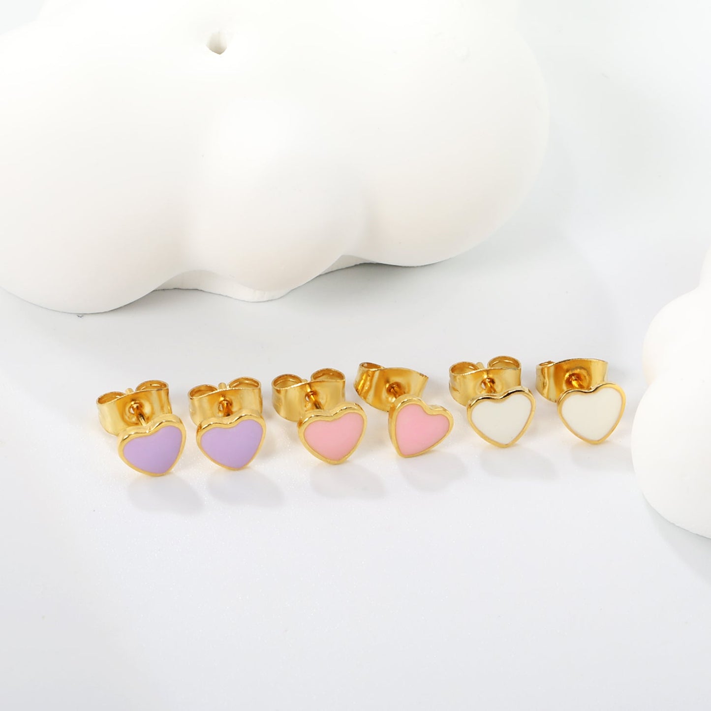 3 Pairs Mixed Color Drip Oil Heart Stud Earrings 6.3*5.6mm Goldtone