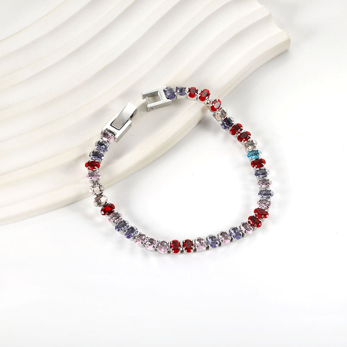 Wholesale 2025 New Year Oval 6 Colors Clasp Bracelet 17cm