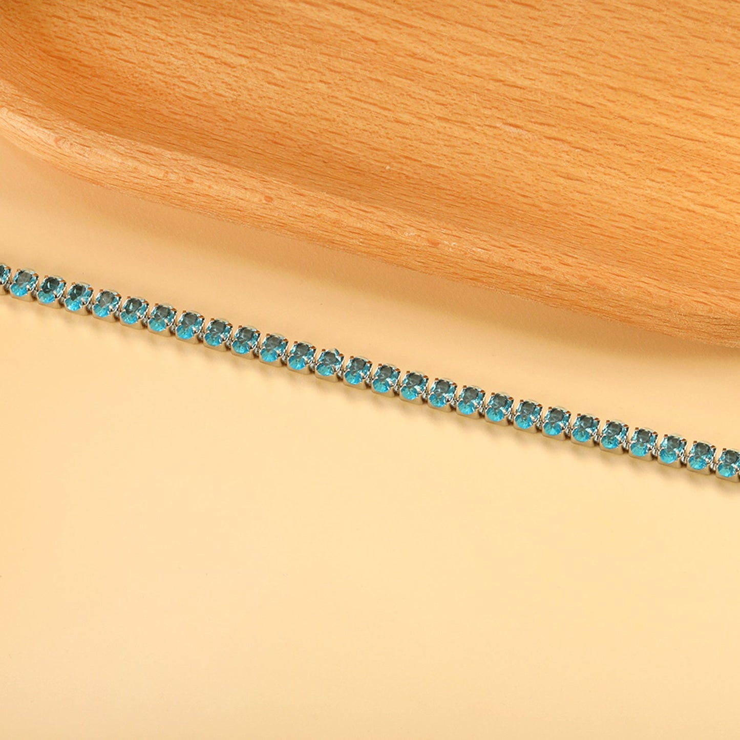 Wholesale 2025 New Year Oval 6 Colors Clasp Bracelet 17cm