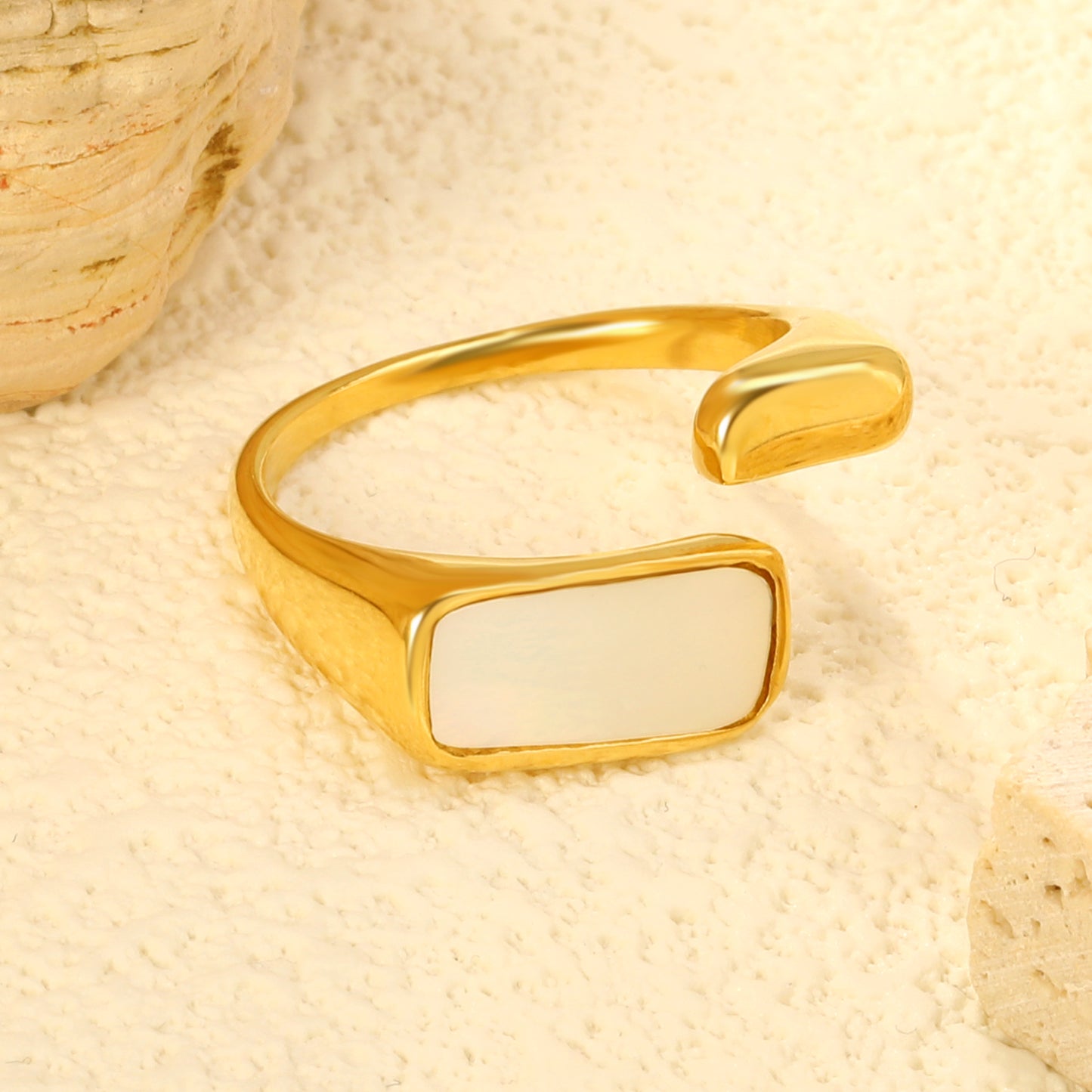 12.7mm 18K PVD Gold Plated Stainless Steel Ring Adjustable White Mother Pearl Open for Women