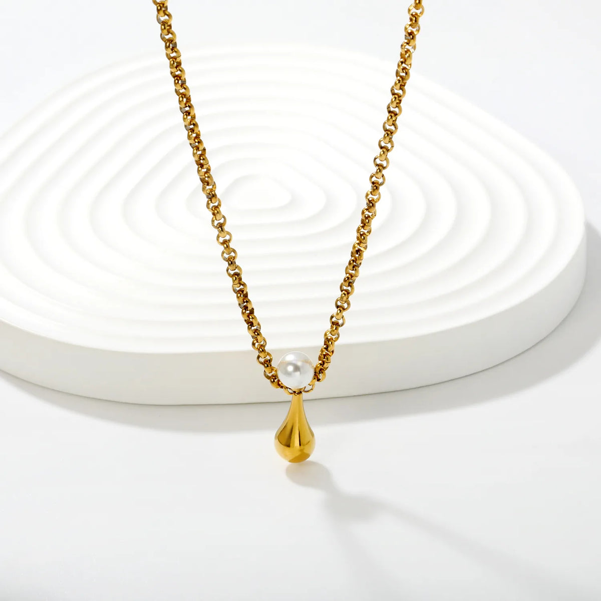 Chunky Rolo Chain Pearl Teardrop Pendant Necklace | 6mm Pearl | 7x13mm Water Drop Charm | 42+5cm Adjustable Chain