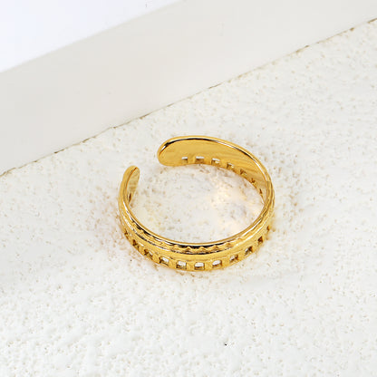 5.3mm Hot-Selling 18K Gold Plated Ear Cuff Cross Earrings for Women