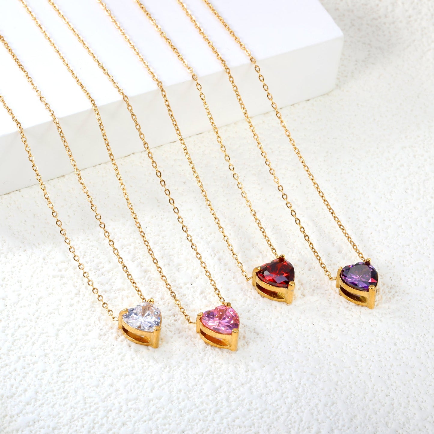 8.4*9.4mm heart shaped white zirconium/purple zirconium/garnet red zirconium/pink zirconium pendant necklace 0.3 cross chain 40+5cm+6mm round end tag gold color