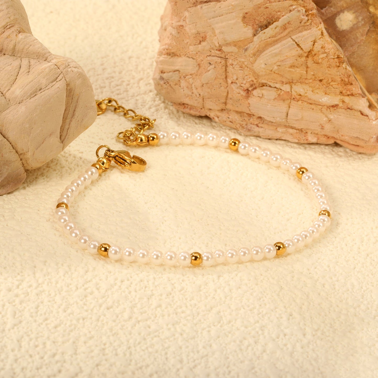3.2mm White Shell Beads + 3mm Small Steel Beads Bracelet 18+3cm+6mm Round Tag Gold Color