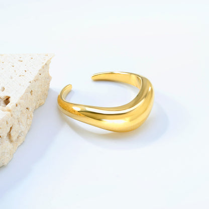 Stainless Steel Ring – Waterproof & Hypoallergenic Jewelry for Everyday