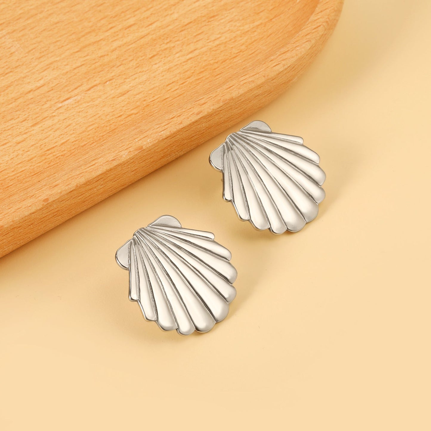 Smooth Shell 24.8mm Stud Earrings